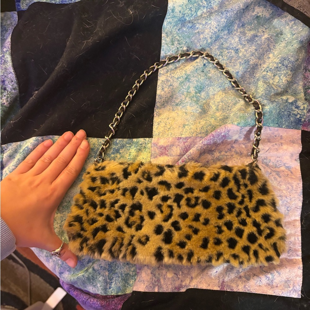 Leopard Print Faux Fur Shoulder Bag